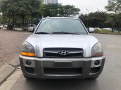 Cần bán Hyundai Tucson AT năm sản xuất 2009, màu xám