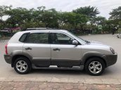 Cần bán Hyundai Tucson AT năm sản xuất 2009, màu xám