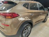 Cần bán lại xe Hyundai Tucson 2.0 năm sản xuất 2019, màu nâu