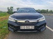 Cần bán lại xe Honda Accord 2.4 AT sản xuất 2017, màu đen, xe nhập