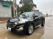 Cần bán xe Hyundai Tucson AT sản xuất năm 2019, màu đen còn mới