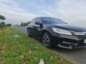 Cần bán lại xe Honda Accord 2.4 AT sản xuất 2017, màu đen, xe nhập