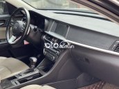 Cần bán Kia Optima 2.0 AT sản xuất năm 2019, màu đen