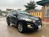 Cần bán xe Hyundai Tucson AT sản xuất năm 2019, màu đen còn mới