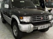 Bán xe Mitsubishi Pajero năm sản xuất 2004, màu đen, 118 triệu