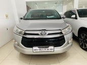 [Hot] bán Toyota Innova V 2017 bạc, hỗ trợ kiểm định miễn phí