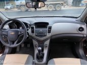 Cần bán lại xe Chevrolet Cruze LS 1.6 MT sản xuất 2013, màu nâu