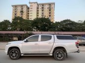 Bán Mitsubishi Triton AT sản xuất năm 2020, màu trắng, xe nhập