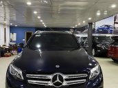 Cần bán Mercedes GLC 200 AT sản xuất năm 2019