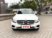 Bán ô tô Mercedes GLC 200 4 MATIC sản xuất năm 2017, màu trắng