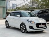 Cần bán lại xe Suzuki Swift GLX sản xuất năm 2019, màu trắng, xe nhập