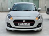 Cần bán lại xe Suzuki Swift GLX sản xuất năm 2019, màu trắng, xe nhập