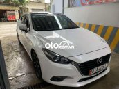 Bán xe Mazda 3 AT sản xuất năm 2018, màu trắng, giá tốt