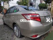 Cần bán lại xe Toyota Vios sản xuất 2015