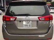 Cần bán Toyota Innova 2.0G năm 2018, màu xám 