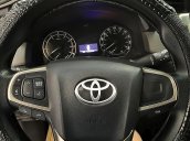 Bán xe Toyota Innova năm 2016, màu bạc giá cạnh tranh