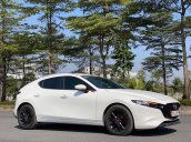 Bán Mazda 3 1.5 Luxury Sport sản xuất 2020, màu trắng