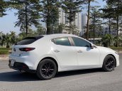 Bán Mazda 3 1.5 Luxury Sport sản xuất 2020, màu trắng