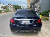 Cần bán xe Mercedes C300 sản xuất năm 2021, màu xanh lam