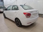 Bán xe Hyundai Grand i10 MT năm sản xuất 2015, màu trắng, nhập khẩu nguyên chiếc giá cạnh tranh