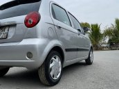 Mẫu xe 5 chỗ cực tiết kiệm và nhỏ gọn Chevrolet Spark MT sản xuất và lăn bánh 2011