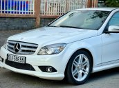 Bán xe Mercedes C300 AMG sản xuất năm 2010, màu trắng giá cạnh tranh