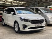 Bán ô tô Kia Sedona 2.2 DATH năm 2019, màu trắng, 960tr