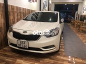 Cần bán xe Kia Cerato 1.6AT Hatchback năm sản xuất 2014, nhập khẩu nguyên chiếc giá cạnh tranh