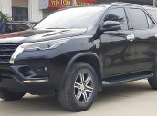 Cần bán lại xe Toyota Fortuner AT sản xuất năm 2020, màu đen 