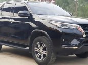 Cần bán lại xe Toyota Fortuner AT sản xuất năm 2020, màu đen 