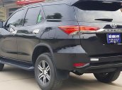 Cần bán lại xe Toyota Fortuner AT sản xuất năm 2020, màu đen 