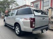 Cần bán gấp Isuzu D-Max LS 2.5 4x4 MT năm 2015, màu bạc, xe nhập