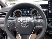 Bán xe Toyota Camry 2.0Q năm 2021, màu đen, nhập khẩu nguyên chiếc