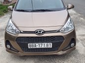 Bán Hyundai Grand i10 năm 2017, màu nâu cafe rất đẹp, xe 1 chủ từ mới, giá cạnh tranh