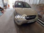 Cần bán Kia Carens SX 2.0MT sản xuất năm 2010, xe nhập, giá chỉ 280 triệu