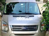 Cần bán Ford Transit năm sản xuất 2016, màu bạc