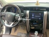 Xe Toyota Fortuner 2.4G năm sản xuất 2019, màu trắng còn mới, giá tốt