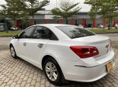 Bán xe Chevrolet Cruze sản xuất năm 2018, màu trắng siêu đẹp, xe chủ đi rất giữ gìn, giá rất tốt