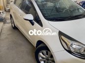 Bán Kia Rio 1.4AT sản xuất năm 2016, màu trắng, xe nhập chính chủ 