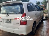 Bán xe Toyota Innova 2.0E năm sản xuất 2015, màu trắng chính chủ