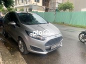 Bán Ford Fiesta 1.6AT sản xuất 2015, màu bạc, giá tốt