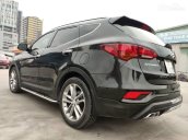 Cần bán Hyundai Santa Fe đăng ký lần đầu 2018 xe nhập giá 950tr