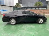 Bán Toyota Camry 2.0E năm sản xuất 2013, màu đen, xe gia đình sử dụng rất cẩn thận giữ gìn, bảo dưỡng định kỳ đầy đủ tại hãng