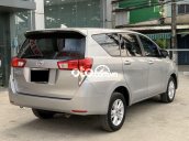 Cần bán gấp Toyota Innova 2.0E sản xuất 2018, màu xám