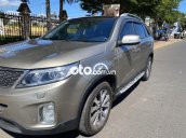 Bán Kia Sorento AT sản xuất 2014, màu ghi vàng giá tốt