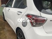 Cần bán gấp Hyundai Grand i10 sản xuất năm 2015, màu trắng chính chủ