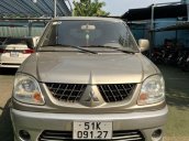 Cần bán gấp Mitsubishi Jolie 2.0 năm sản xuất 2004, màu vàng, giá tốt