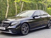 Bán Mercedes C300 AMG sản xuất 2021, màu đen