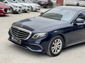 Bán xe Mercedes-Benz E200 đời 2017, xe gia đình giá 1 tỷ 500tr