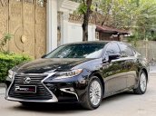 Cần bán xe Lexus ES250 sản xuất 2017 nhập khẩu giá chỉ 1 tỷ 870tr